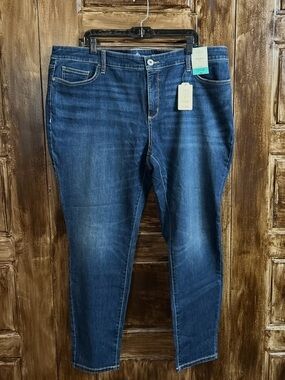 St John’s Bay Women’s Jeans 22 W Skinny Leg5 Pocket Relaxed Fit NEW With Tags